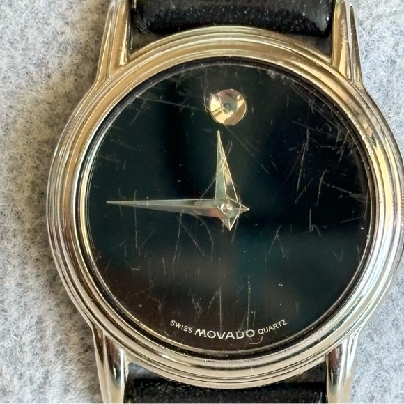 Authentic Movado Swiss Quartz Museum Classic Black Leather Silver Women’s Watch - Picture 4 of 11